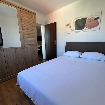 Bella Apartment *